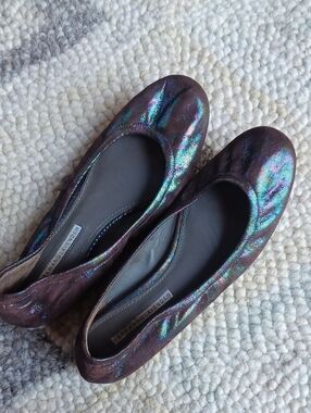 Vera Wang Lavender Label   Flats